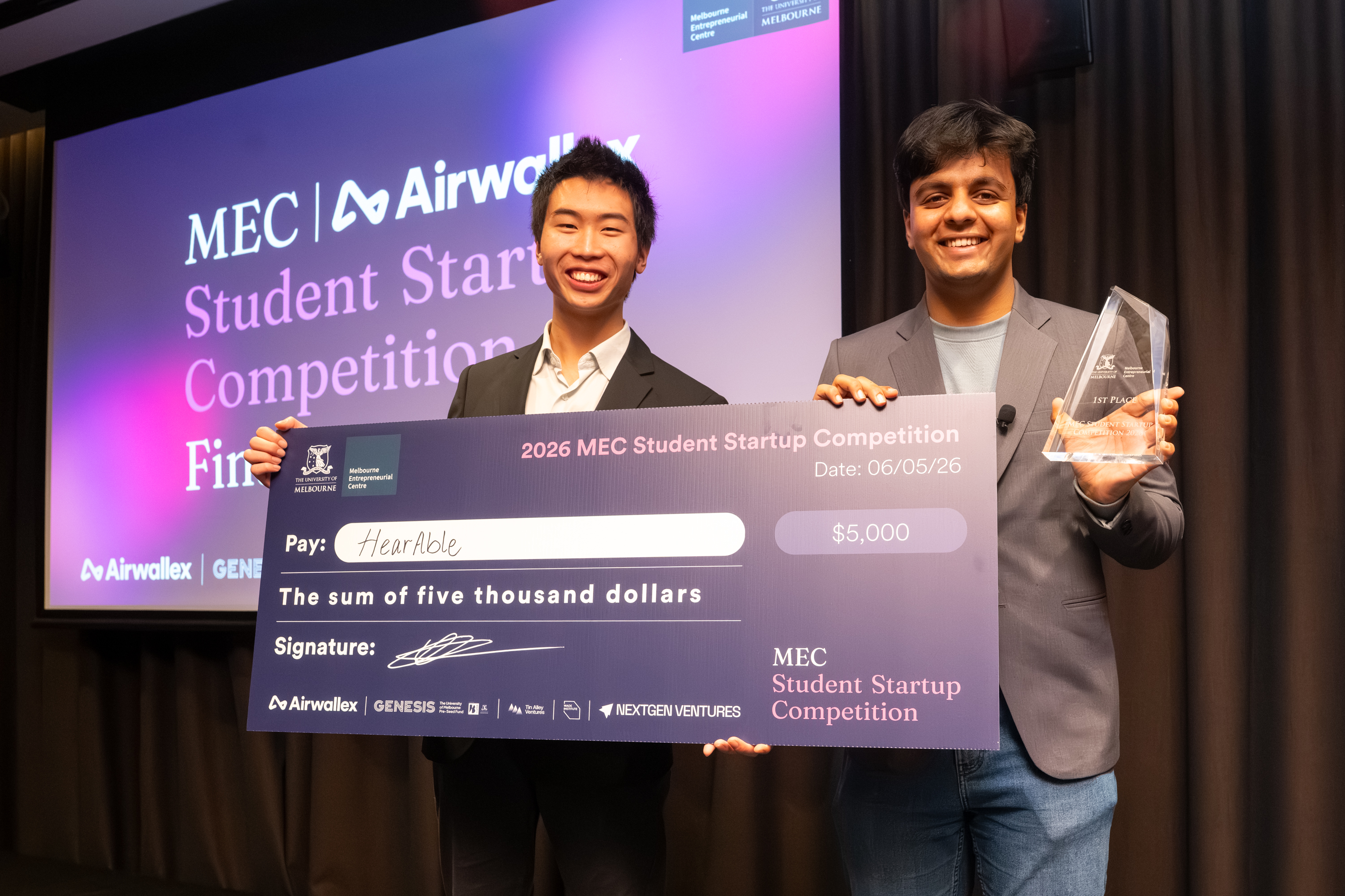 L-R: First place winners Richie Huang and Divyesh Ojha (HearAble)