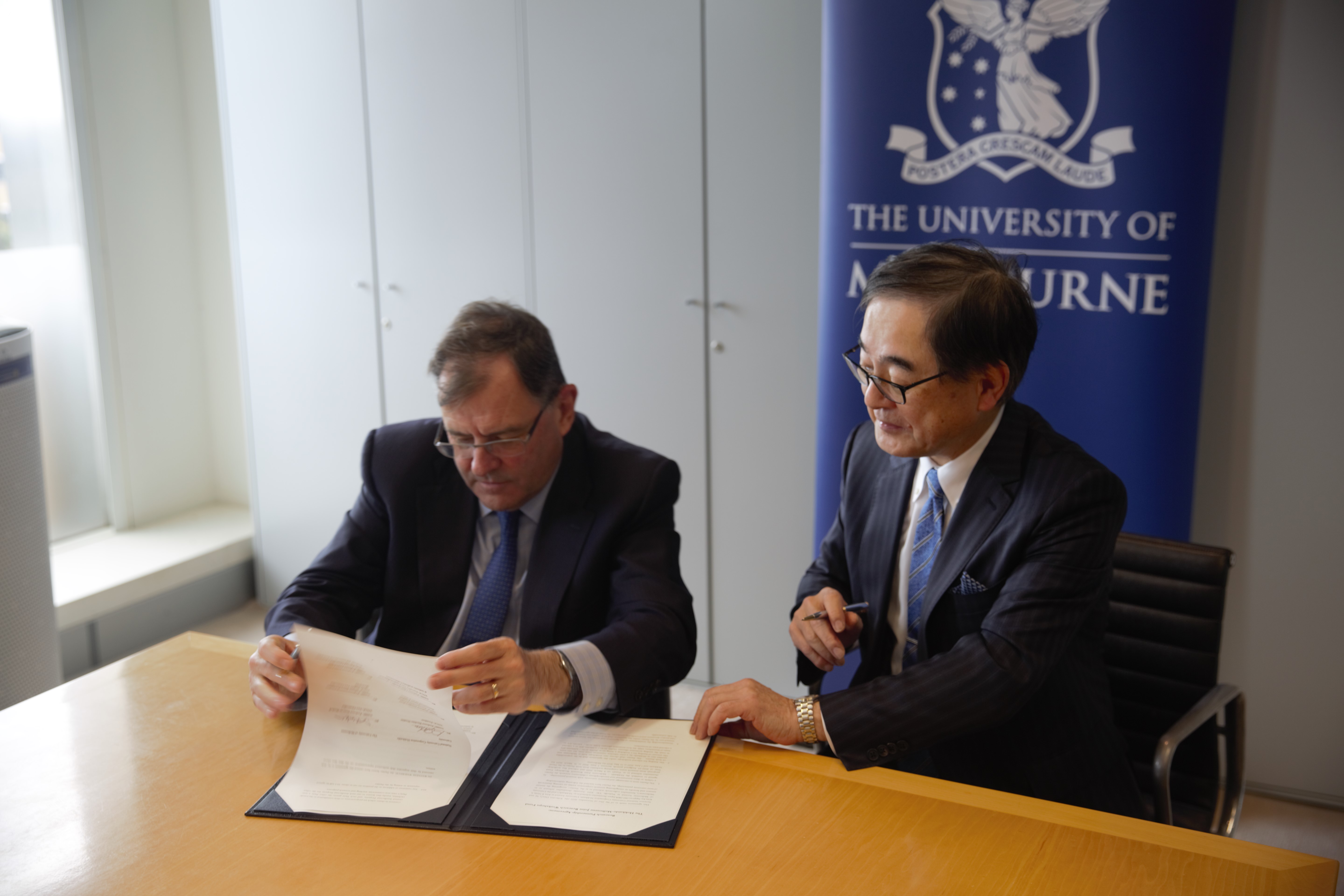 University of Melbourne Vice-Chancellor Professor Duncan Maskell and President of Hokkaido University Professor Kiyohiro Houkin 